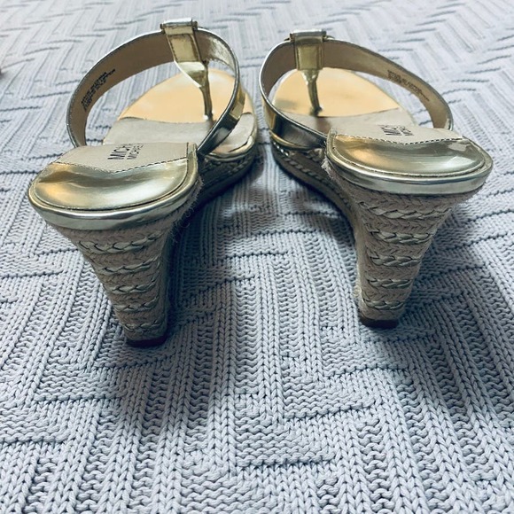 Michael Michael Kors platinum espadrille wedge sandals - Picture 4 of 10